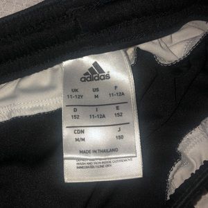 BLACK ADIDAS ATHLETIC SHORTS SIZE M!